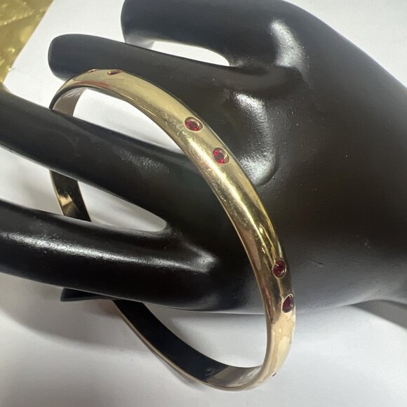 SWAROVSKI GOLD BANGLE BRACELET WITH RED SWAROVSKI CRYSTALS~1/8